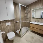 La Crique Vue Clocher 아파트