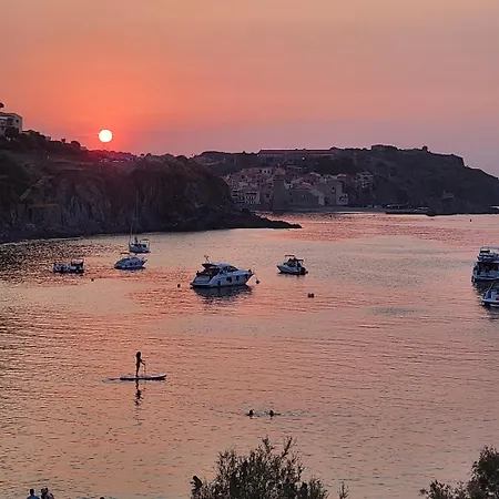 La Crique Vue Clocher Collioure